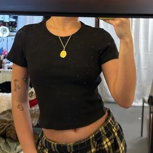 Uniqlo Black Ribbed Crop Top